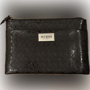 Guess logo black gloss wristlet